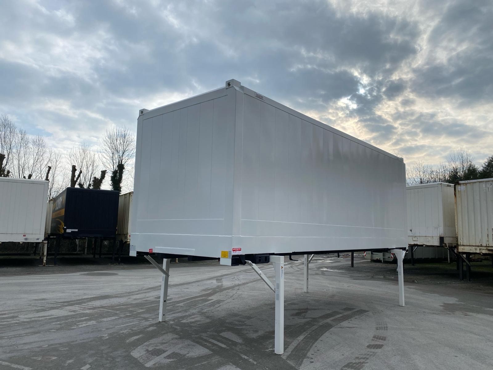 Wechselkoffer, Stahl glatt | BDF-System 7.450 mm lang, Eckhöhe: 2.750 mm,