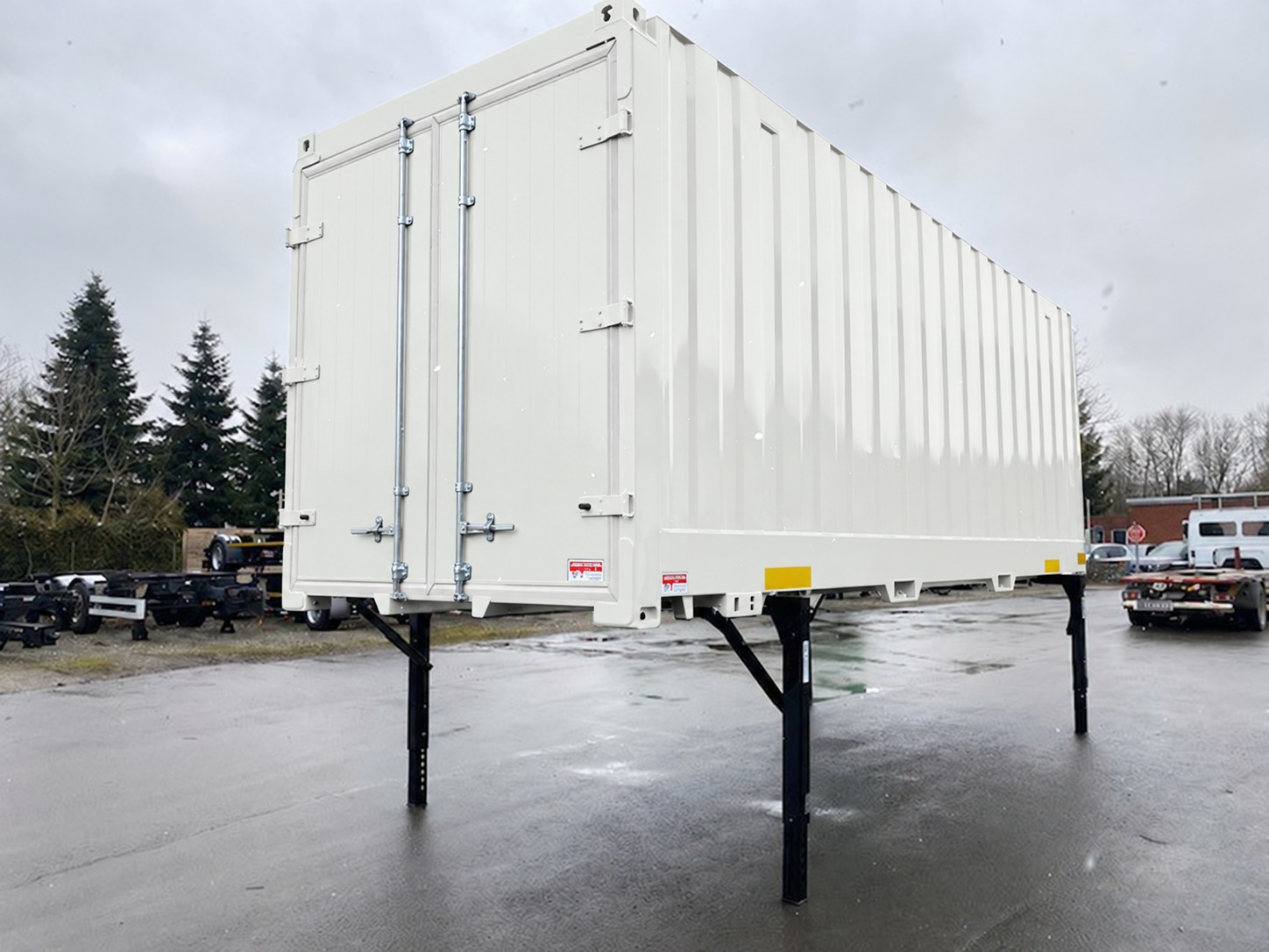 Wechselkoffer, Stahl gesickt | BDF-System 7.450 mm lang, Alu-Portaltüren NEU, LACK NEU!