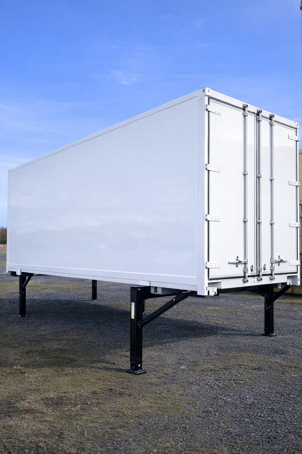 Wechselkoffer, Plywood | BDF-System, 7.450 mm lang. Edscha-Schiebeverdeck, LACK NEU!