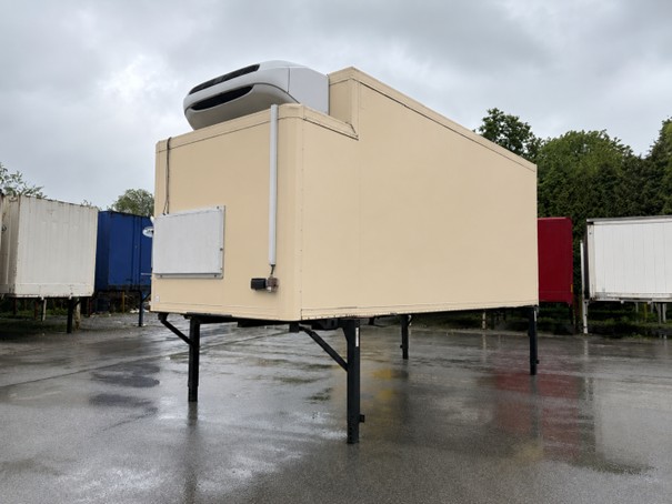 Tiefkühl-Wechselkoffer mit Kühlgerät | BDF-System 7.150 mm lang, Möbelausstattung, LACK NEU!