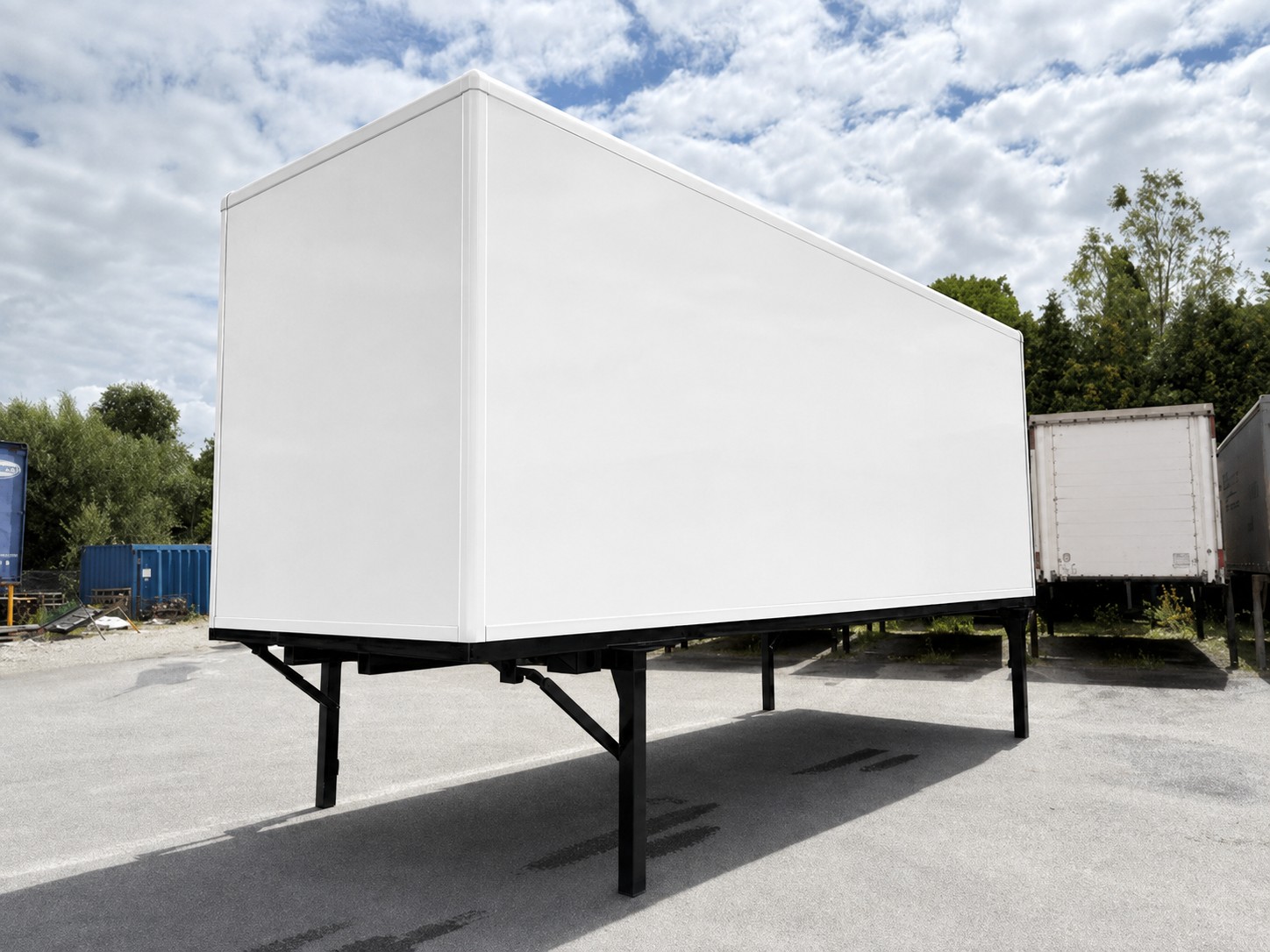 Wechselkoffer, Alu glatt | BDF-System 7.45 m, Heck Portaltüren